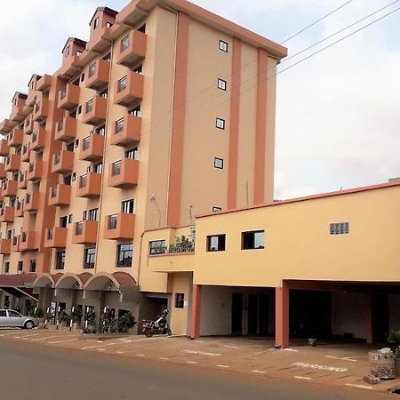 Hotel Jouvence International Yaoundé Esterno foto